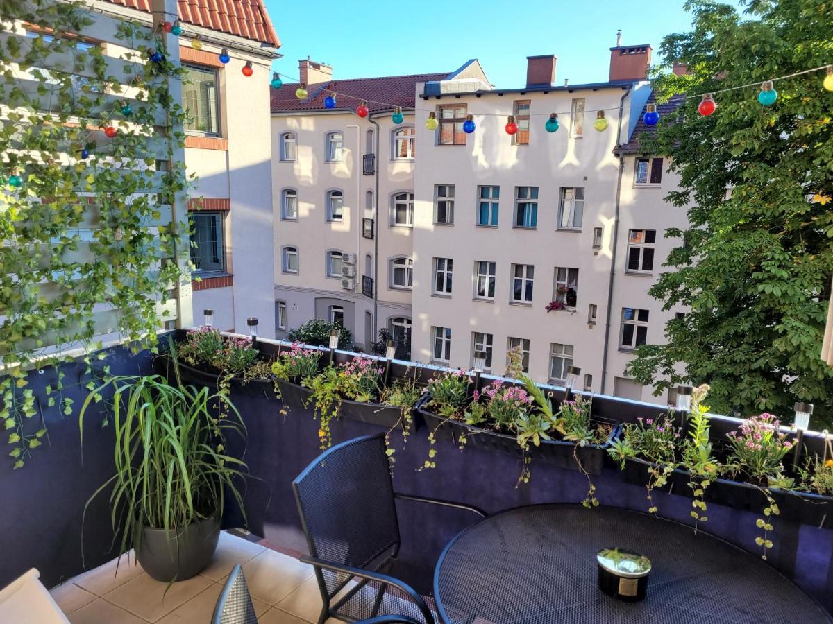 Soft Spot - Free Parking Apartment กดัญสก์ ภายนอก รูปภาพ